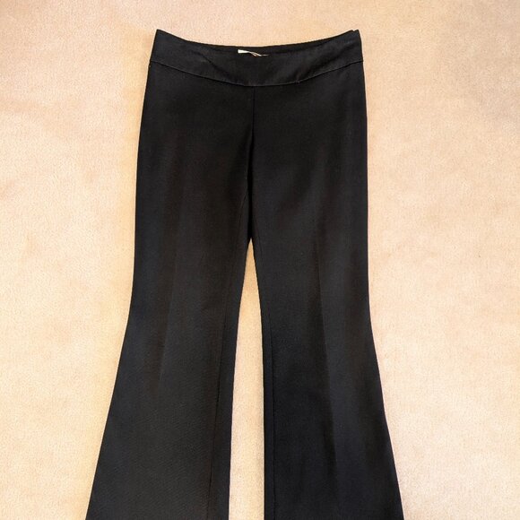 Talula Babaton - Picture 1 of 3